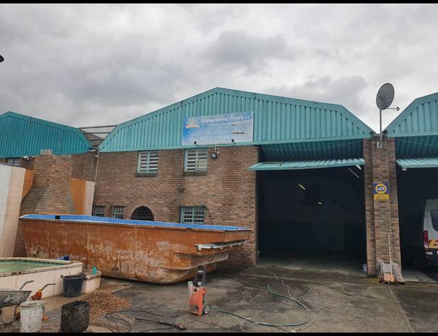 300M² FACTORY TO LET IN BLACKHEATH INDUSTRIAL
